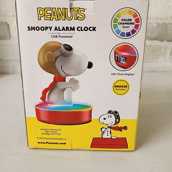 Peanuts Snoopy Pilot Night Light Alarm – White, Brown, Red, Blue - Picture 2 of 5